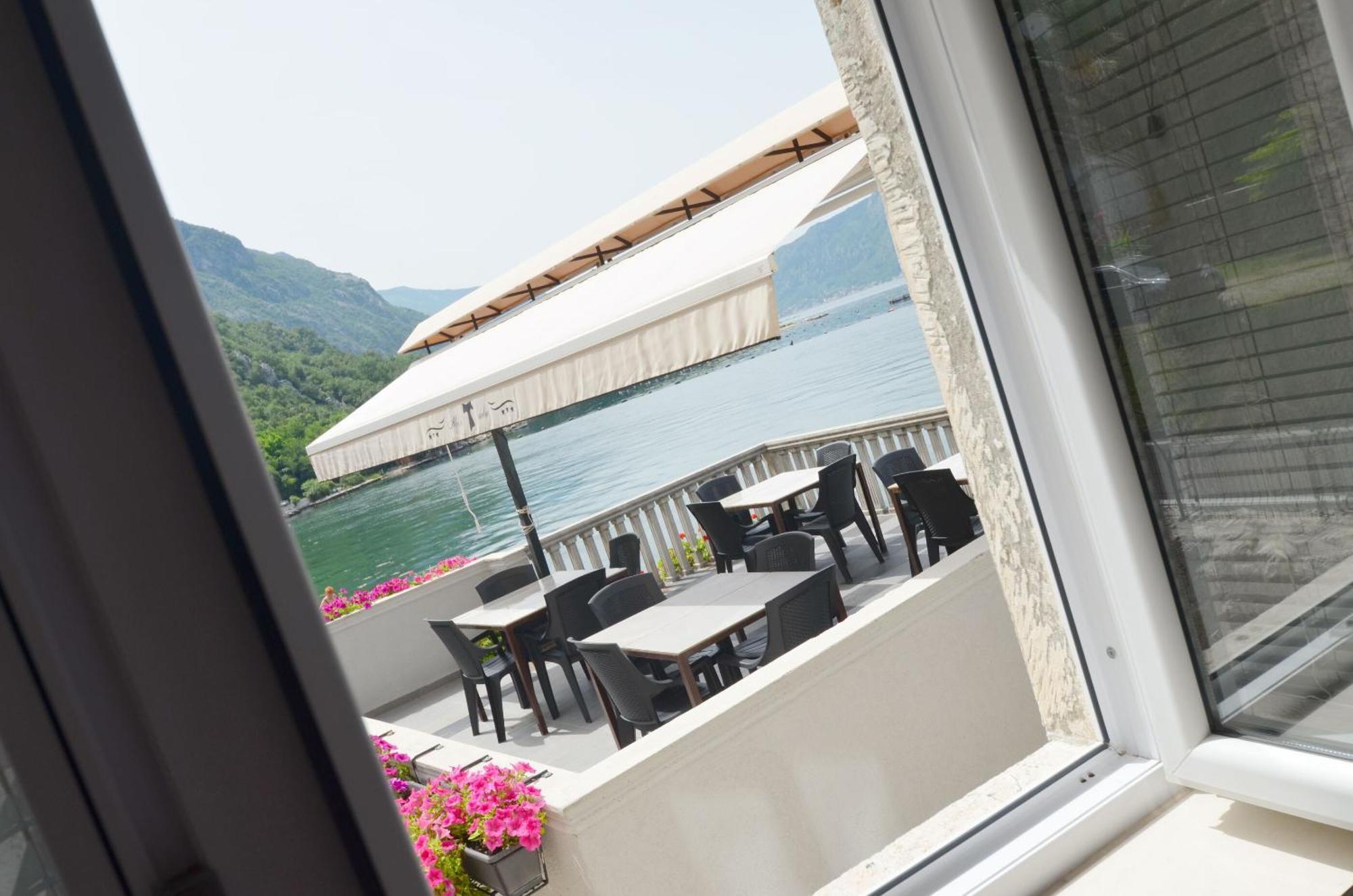 Apartments Mir I Dobro Kotor Exterior foto